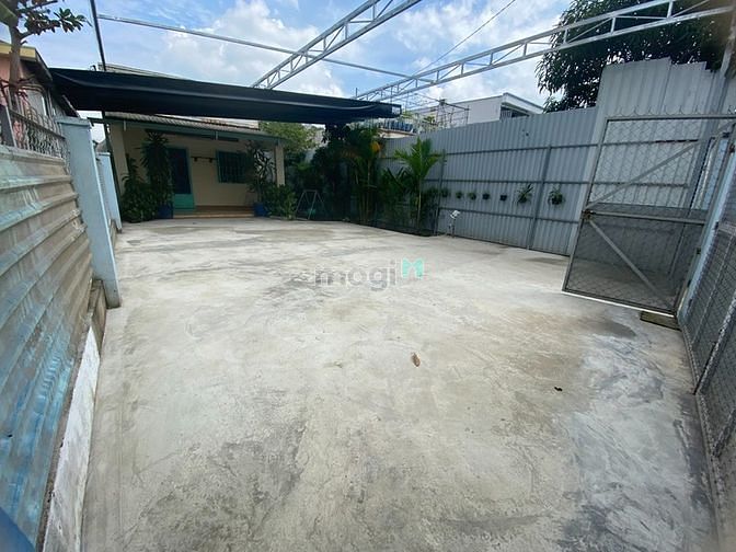 Hình ảnh Cho thuê mặt bằng, sân trống Thủ Đức chính chủ