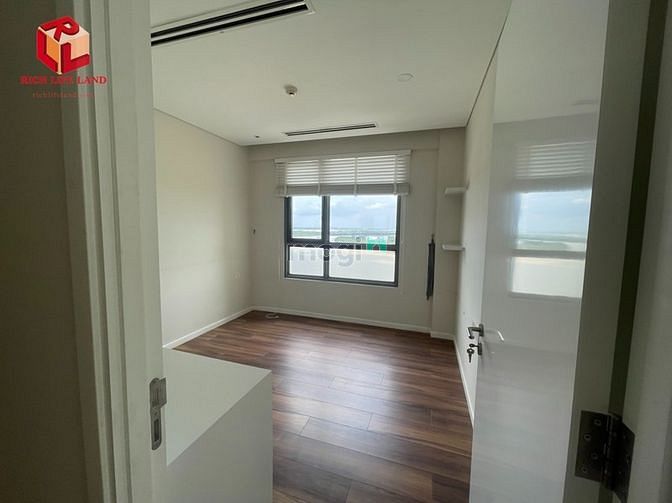 Hình ảnh Cho thuê căn Duakey Diamond Island 3pn 3wc full nội thất chỉ 2500$.