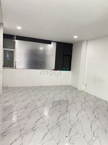 Hình ảnh Cho thuê nhà MT đường Lê Văn Sỹ, P14, Q3, DT 5x16m chỉ 30tr/th
