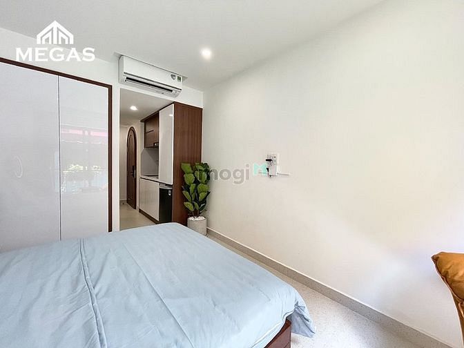 Hình ảnh Căn Hộ Cao Cấp Cho Thuê Phòng Đẹp Sang Bancol Riêng Chill Quận 1