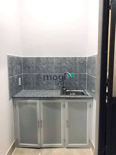 Hình ảnh Phòng cửa sổ trống Lê Thị Chợ, ngay chung cư Lacasa