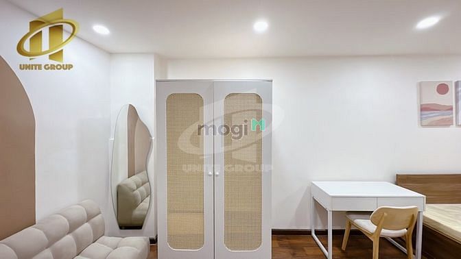 Hình ảnh Studio vị trí đẹp đầy đủ NT nằm ngay Cao đẳng Lý Tự Trọng Tân Bình
