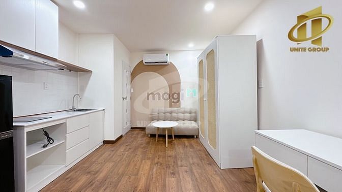 Hình ảnh Studio vị trí đẹp đầy đủ NT nằm ngay Cao đẳng Lý Tự Trọng Tân Bình