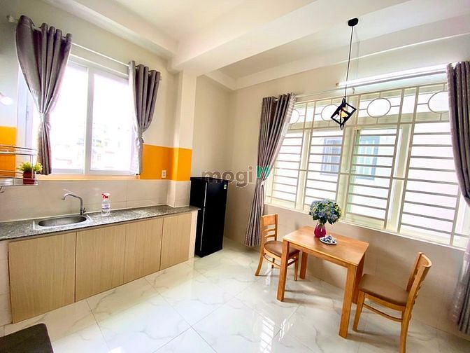 Hình ảnh Studio Full Nội Thất Cửa Sổ Lớn Thoáng Mát Cách Lotte Q7 4P
