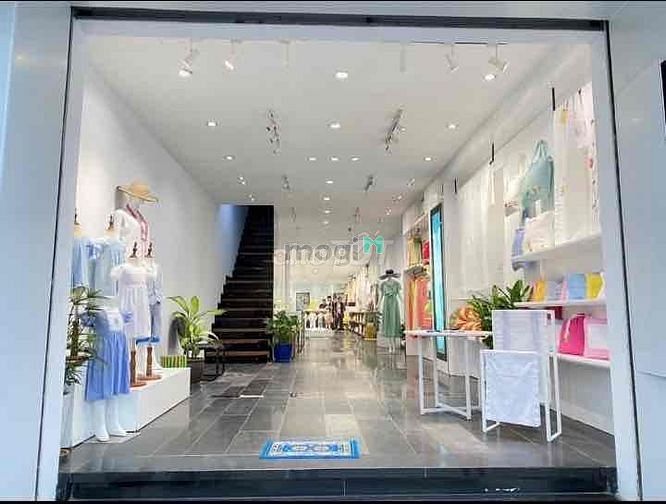 Hình ảnh Cho Thuê Mặt Bằng Lê Lợi, Q1, Ngang 5M, chỉ 40tr/th