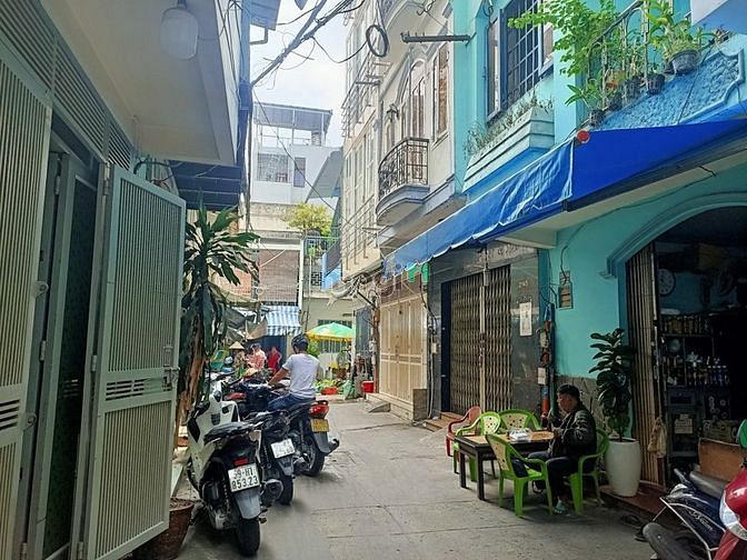 Hình ảnh Bán nhà Lê Hồng Phong 18m2, 2,8 tỷ Quận 5.