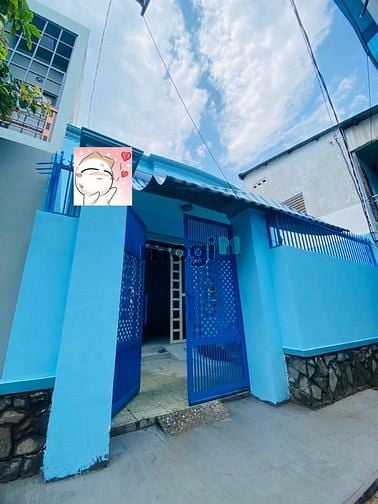 Hình ảnh Bán gấp nhà CMT8 Q3 102m2 6.5 Tỷ có SHR