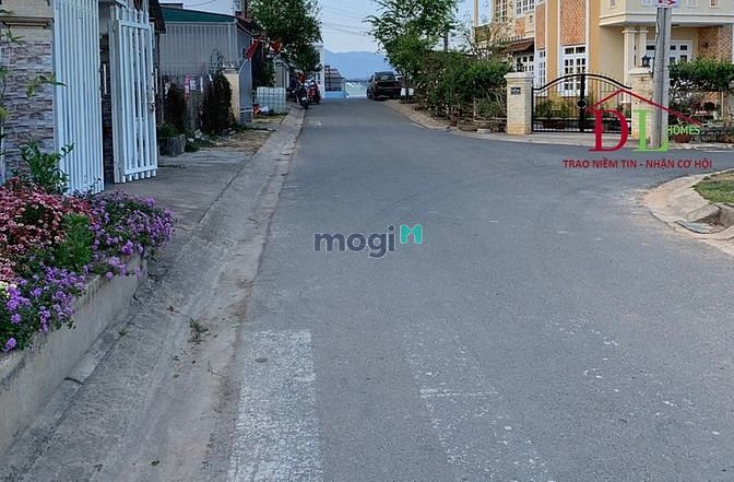 Hình ảnh Bán đất Nguyên Tử Lực Phường 8 Đà Lạt thích hợp nghỉ dưỡng - MN3450