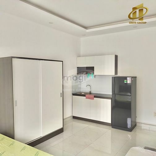 Hình ảnh Cho thuê studio gần sân bay, đủ đồ có máy giặt riêng, balcony