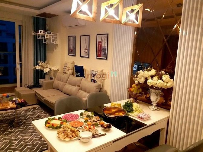 Hình ảnh Cho thuê Sky Center, Tân Bình, 80m2, 2PN, 2WC, giá 14tr(bao phí)