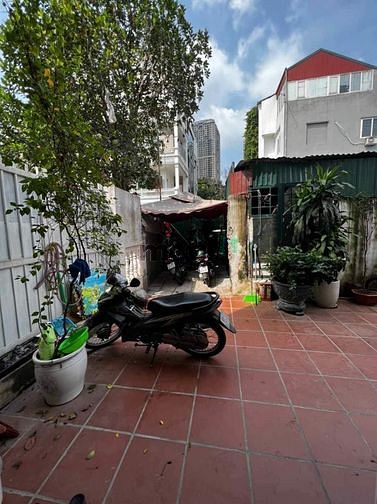 Hình ảnh Cho Thuê Nhà Ngô Quyền 35m2, 4PN, Full NT