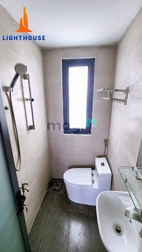 Hình ảnh Duplex mới tinh ngay Đh Công Thương Full nội thất Lê Trọng Tấn