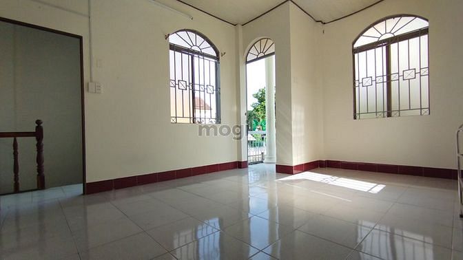 Hình ảnh Studio GIÁ RẺ ngay Hồ Thị Tư - Lê Văn Việt