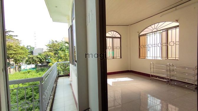 Hình ảnh Studio GIÁ RẺ ngay Hồ Thị Tư - Lê Văn Việt