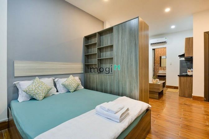 Hình ảnh Studio cho thuê gần sân bay, đầy đủ nội thất, có cửa sổ lớn, Tân Bình