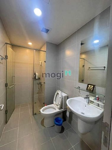 Hình ảnh CHỈ MÌNH EM BÁN! CH The Gold View Q4 80m2 2PN chỉ 1tỷ6