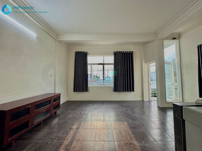Hình ảnh Siêu Phẩm Studio Ban Công Riêng Nội Thất Cơ Bản Ngay Ngã Tư Thủ Đức