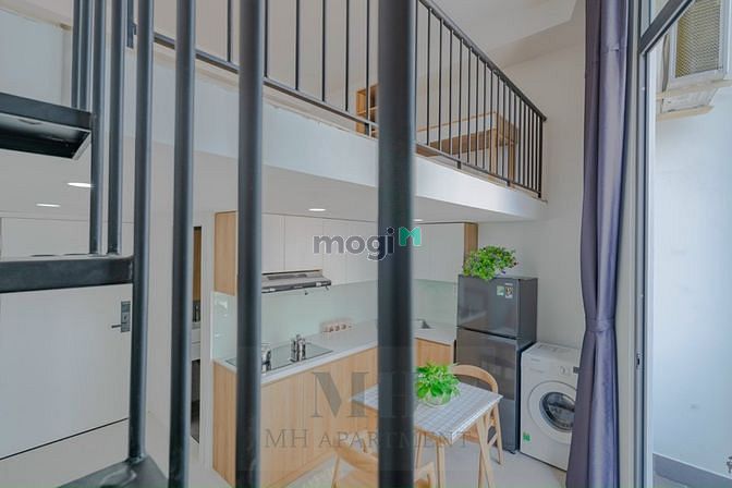 Hình ảnh Duplex Phía Sau Sunrie Ngay Him Lam Rmit Q7