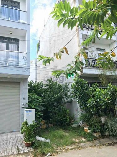 Hình ảnh Cách chợ 200m Đất 55m2 có sổ hồng,sang tên trong ngày Giá chỉ hơn 2 tỷ