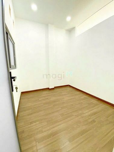 Hình ảnh Cho thuê nhà 1 lầu hẻm 3m Lâm Văn Bền, P.Tân KIểng, Quận 7