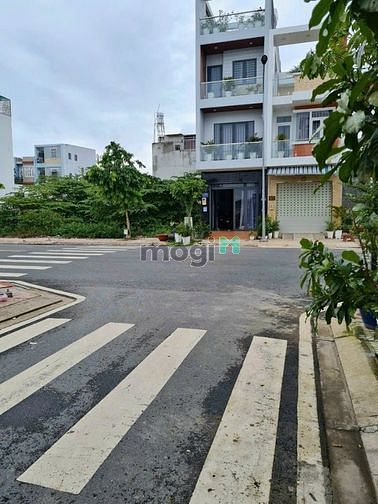 Hình ảnh Kẹt vốn bán lỗ lô đất thổ cư 63m2 giá 52tr có sổ riêng, Bình Tân