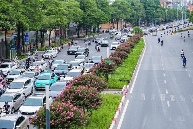 Hình ảnh Mặt phố Láng Hạ, 32m 3 tâng 12.8 tỷ
