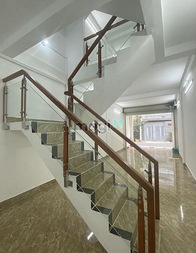 Hình ảnh Cho thuê nhà Sư Vạn Hạnh nhà mới vô ở liền
