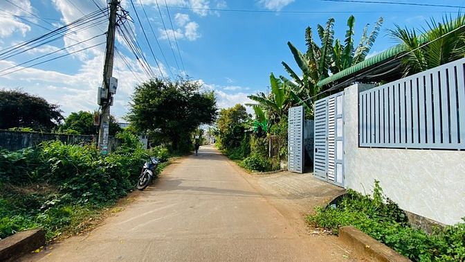 Hình ảnh Bán gấp lô đất thổ cư, 206m2, Gò Dầu, Tây Ninh, Giá 350tr , SHR.
