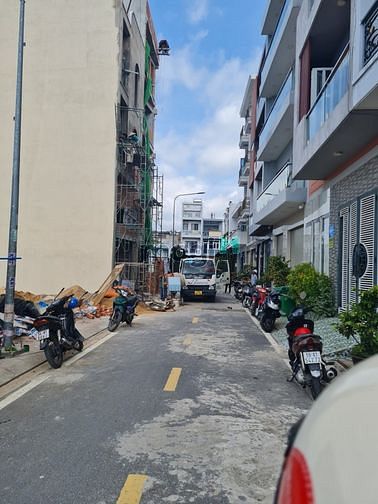 Hình ảnh Bình Tân- Còn 3 Lô mặt tiền dễ KD mua bán, Gần Khu Chợ, DC đã hiện hữu