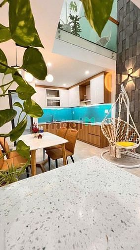 Hình ảnh Cần vốn bán nhanh nhà Đ.Âu Cơ 44m2 2PN2WC SHR