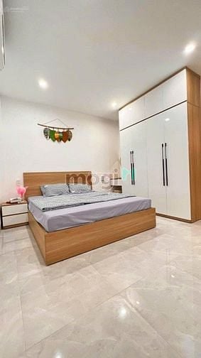 Hình ảnh Cần vốn bán nhanh nhà Đ.Âu Cơ 44m2 2PN2WC SHR