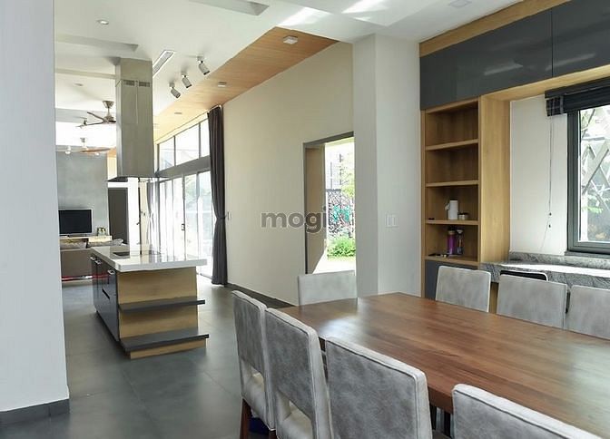 Hình ảnh Cho thuê biệt thự Thảo Điền Quận 2, 12x30m, nội thất cao cấp