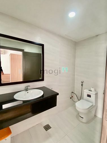 Hình ảnh 2PN+Studio BAN CÔNG full nt TRUNG TÂM gần chợ Tân Định kế Q.Bình Thạnh