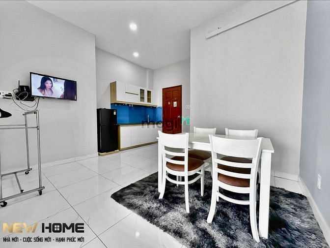 Hình ảnh ✅✅C.H Tone Trắng Quý Tộc Balcon Siêu Thoáng, Quiet And Pavare PN_BTH