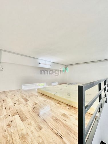Hình ảnh Duplex gần ngã 4 Bảy Hiền, đủ đồ, có cửa sổ lớn tại quận Tân Bình