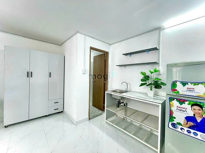Hình ảnh Cho Thuê Căn Hộ Dịch Vụ Sạch Sẽ Thoáng Giá Sinh Viên Quận 10