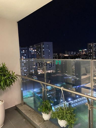 Hình ảnh Cho thuê CHCC Green Valley PMH- view sân Gofl, căn góc nhà mới 100%