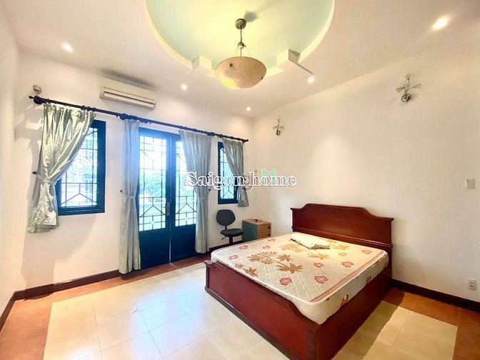 Hình ảnh Biệt thự NB Trần Não 8x20m,gara trệt 2 lầu 5PN