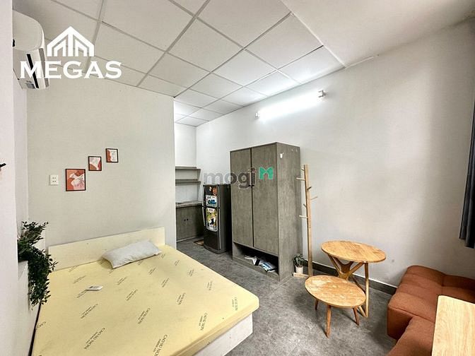 Hình ảnh Căn Hộ Studio View Kính - Ngay Ngã Tư Bảy Hiền - Cách Mạng Tháng 8