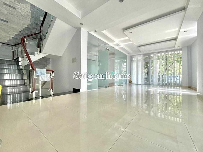 Hình ảnh Biệt thự góc 2MT An Phú hầm trệt 3 lầu 10x20m