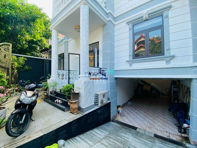 Hình ảnh Biệt thự 10x20m hầm 3 lầu 4PN đầy đủ nội thất