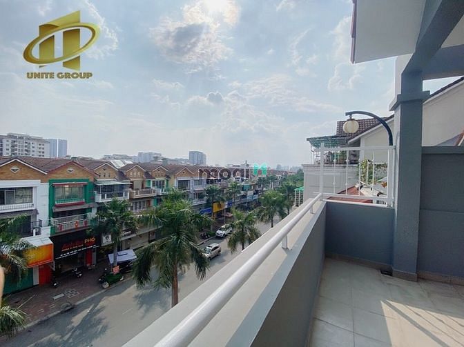 Hình ảnh DUPLEX Ban Công View Sịn Sò Ngay VVINCOM - Quận 7