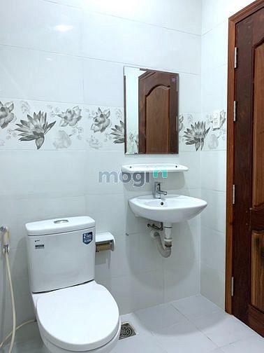 Hình ảnh Căn Hộ Dịch Vụ Sát Vạn Hạnh Mall ĐốI DiệnĐường 3/2 Rộng 30M2