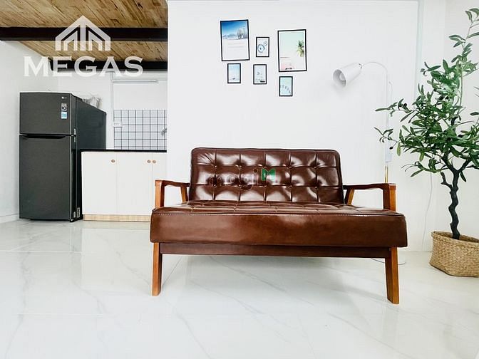 Hình ảnh Cho Thuê Căn Hộ Duplex Có Bancol Cửa Sổ Đón Ánh Sáng Tự Nhiên Quận 10