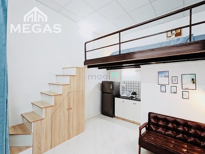 Hình ảnh Cho Thuê Căn Hộ Duplex Có Bancol Cửa Sổ Đón Ánh Sáng Tự Nhiên Quận 10