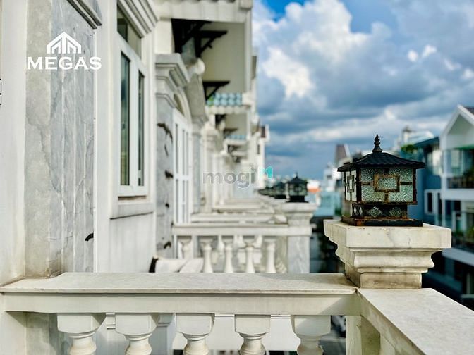 Hình ảnh Cho Thuê Căn Hộ Full Nội Thất Ban Công Giá Rẻ Ngay Lê Văn Thọ