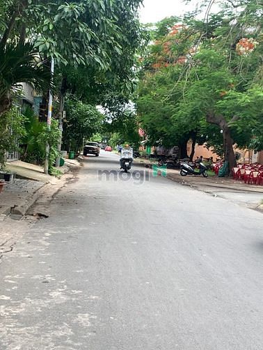 Hình ảnh Chính chủ bán đất DT 80m2 đường Đặng Thuỳ Trâm P13 quận Bình Thạnh
