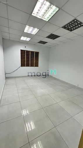 Hình ảnh Cho thuê nhà MT Phan Đăng Lưu Bình Thạnh, 5 lầu, 4x22m, vỉa hè 6m