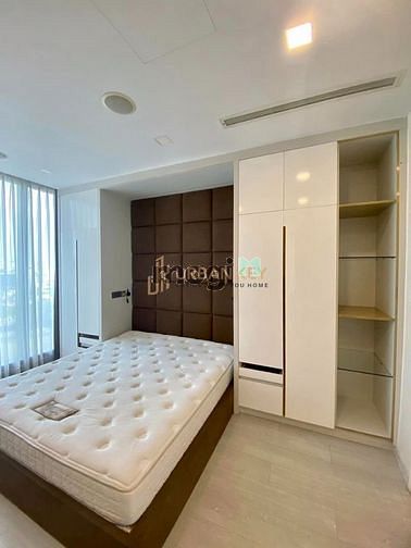 Hình ảnh Nội Thất Hiện Đại! Cho Thuê Căn Hộ Full Nội Thất Vinhome Golden River