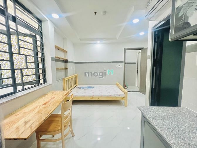 Hình ảnh Phòng trọ mới xây_Ban công, cửa sổ lớn thoáng mát